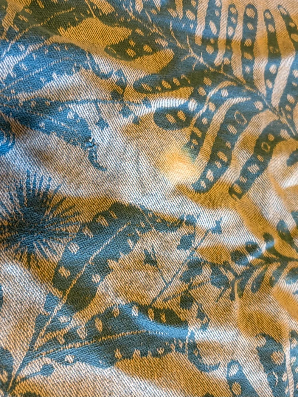 Pair of Anthropologie kitchen towels - purple good condition- blue has bleaching